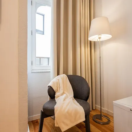 Mystay Batalha شقة