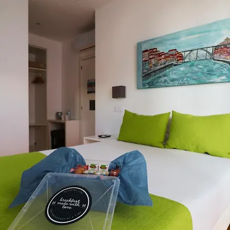 Mystay Batalha * Porto