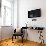 Apartment Mystay Batalha Porto