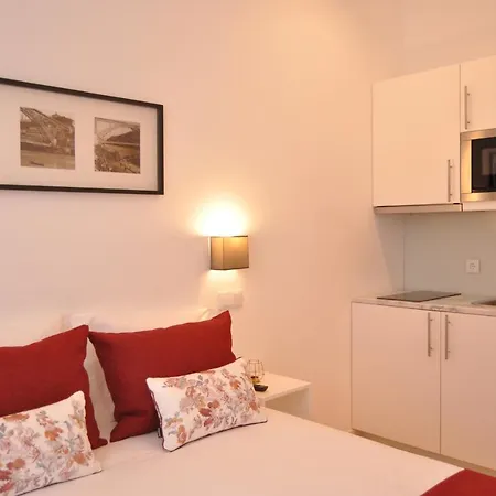 Mystay Batalha Apartment